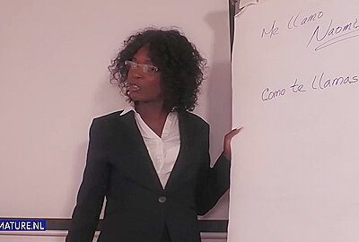 German Naomi Is A 51 Year Old Black Milf Boss Who Gets Fucked At The Office By Her Employee