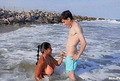 Jordi El Nino Polla And Amy Amor – Bj On The Beach / 6.3.2022 – Amy Amour